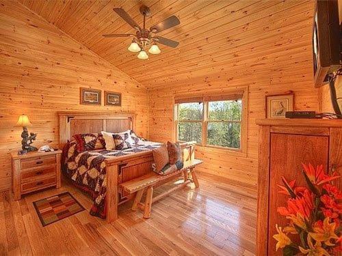 Majestic Springs Lodge Cabin McCookville Exterior photo