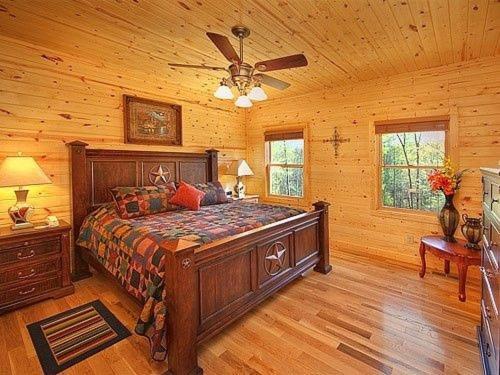 Majestic Springs Lodge Cabin McCookville Exterior photo